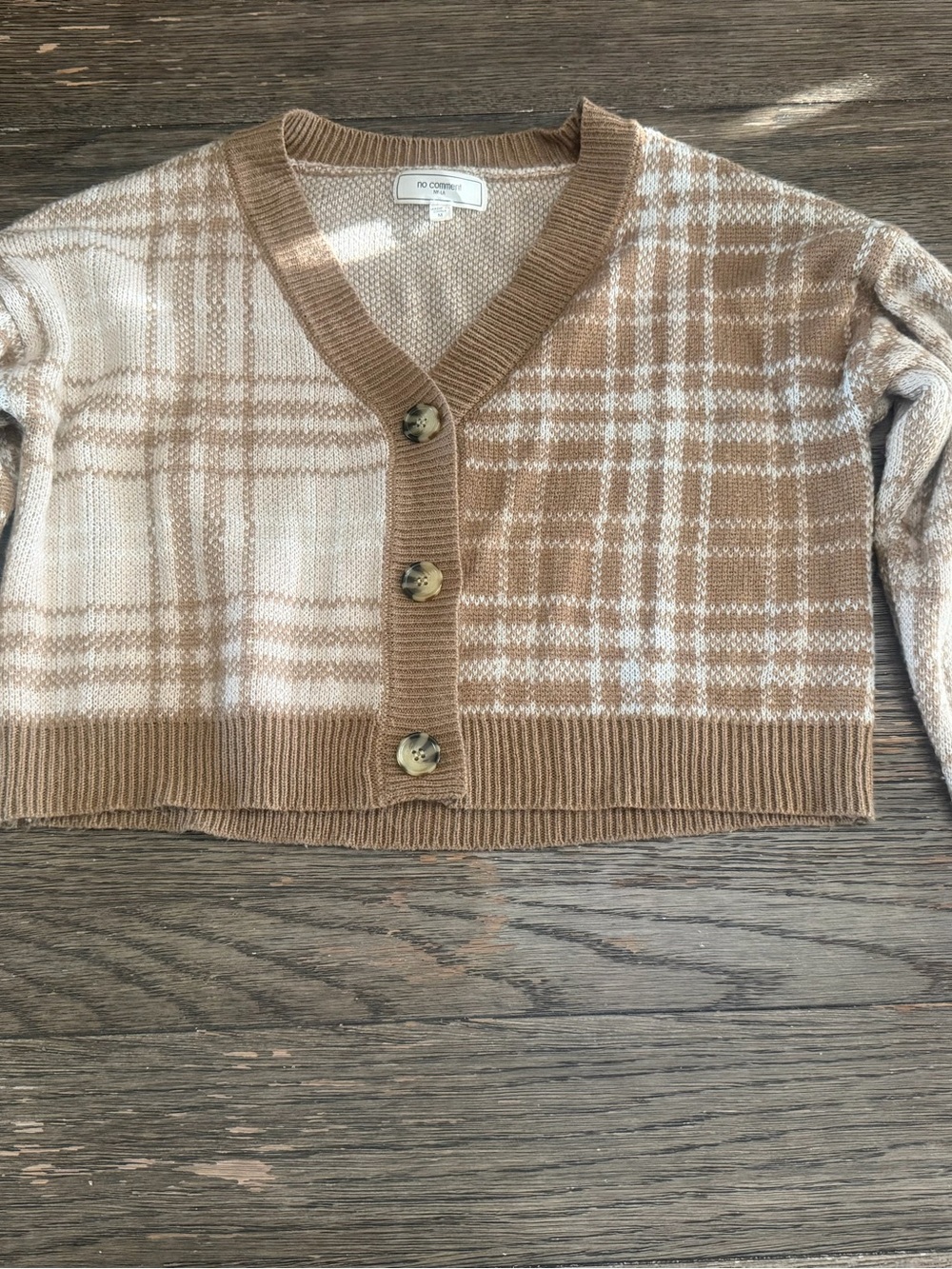 No Comment Plaid Cropped V‑Neck Cardigan - Beige/Cream